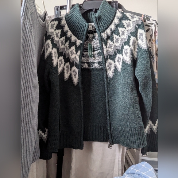 LL Bean 100% wool sweater NWT M - Picture 2 of 4